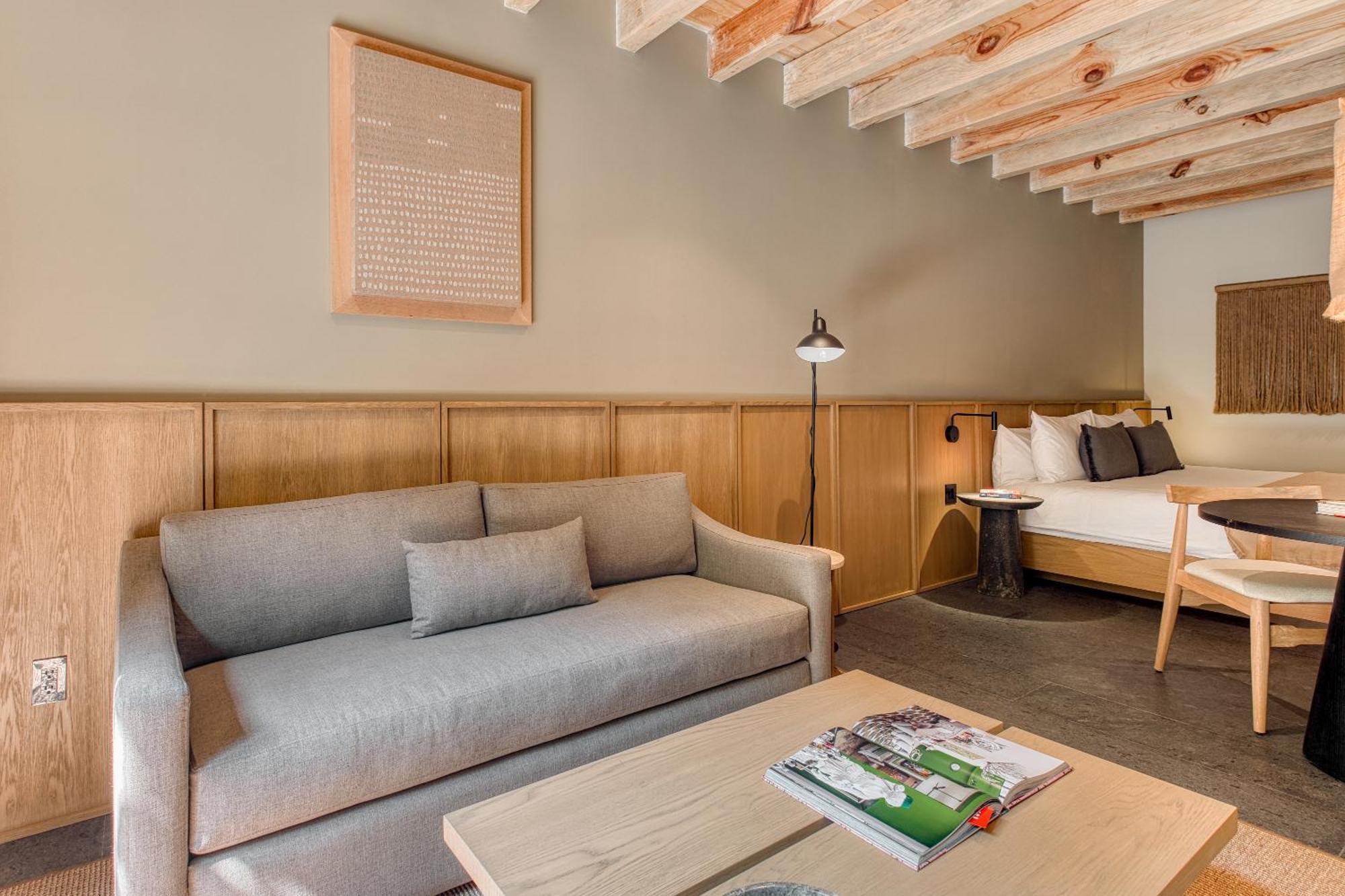 Onto Alvaro Obregon Mexico City Room photo