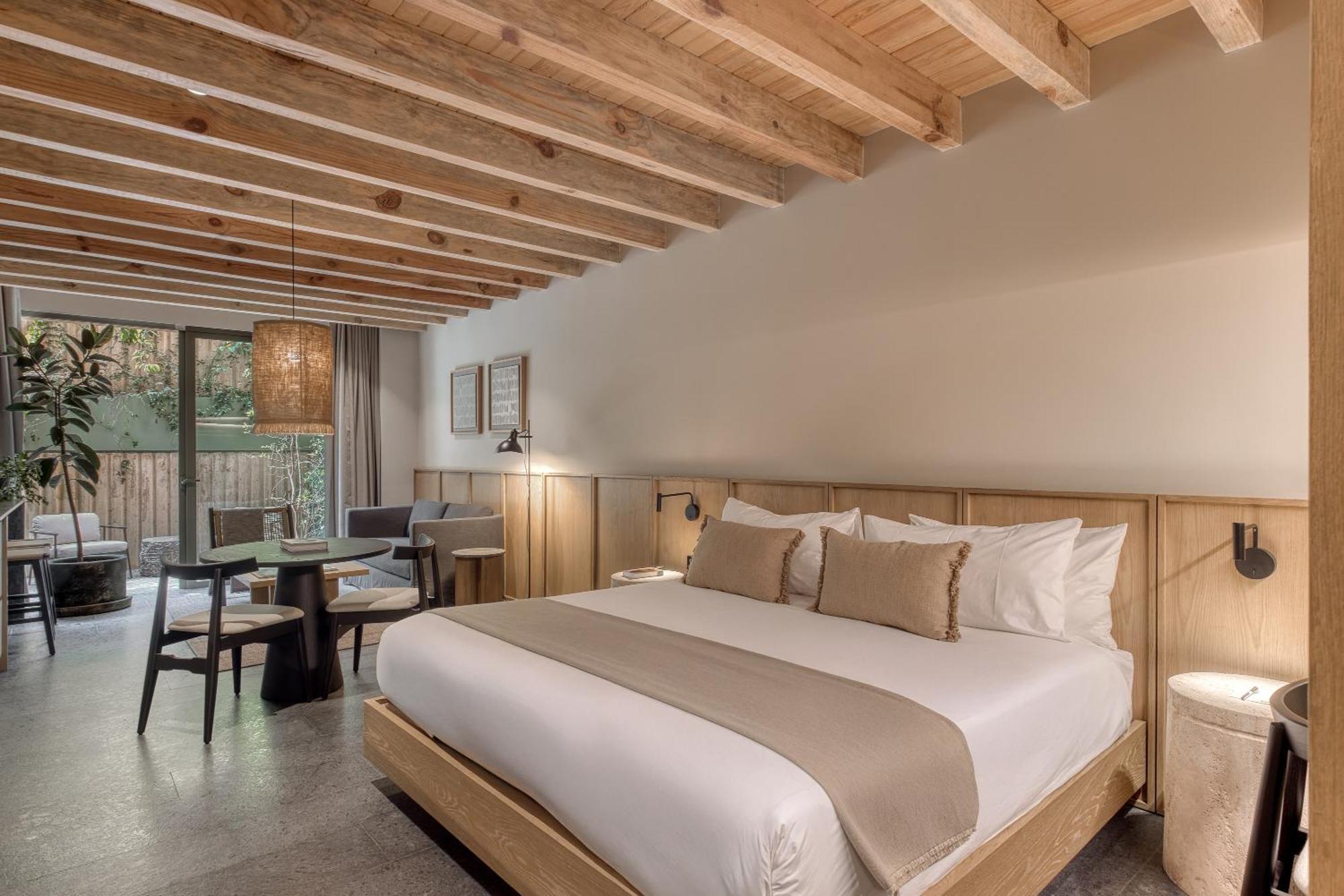 Onto Alvaro Obregon Mexico City Room photo